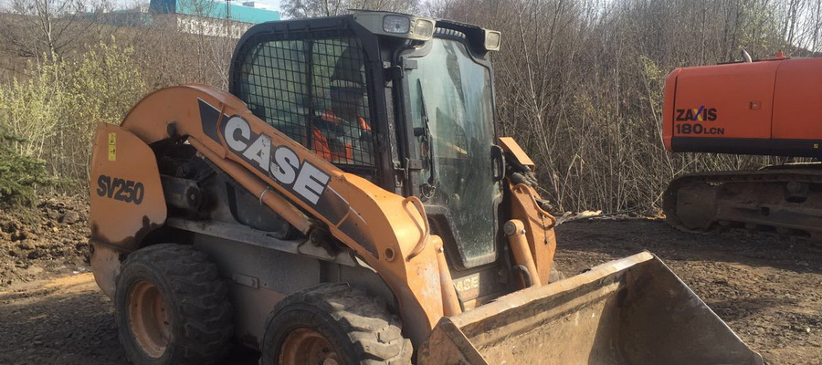 CASE SV250
